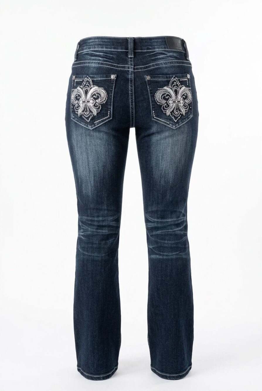 Love Nation Embellished Fleur-de-Lis Bootcut Jeans Size 14P Y2K #546